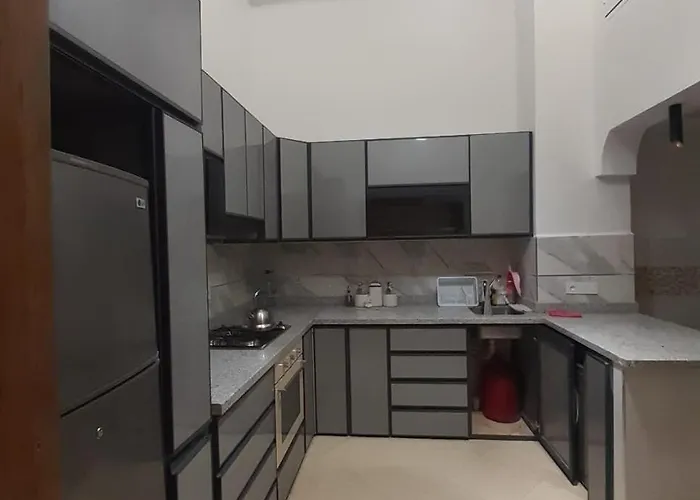 Appartement Complex Farah Airoport
